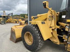 Caterpillar-938G-2002-207056