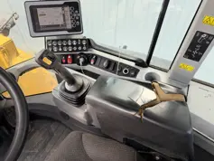 Caterpillar-938M-2017-212491