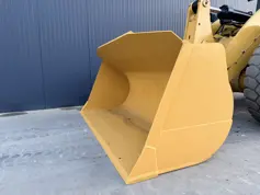 Caterpillar-962M-2015-209800