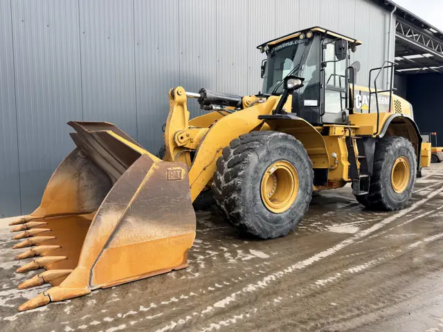 Caterpillar-966M-2015-214172