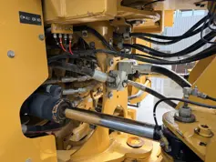 Caterpillar-966M-2015-214174