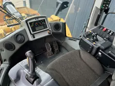 Caterpillar-966M-2016-204685