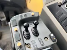 Caterpillar-972M-2015-211677