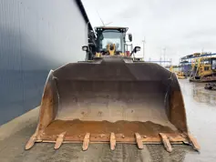 Caterpillar-972M-2015-211677