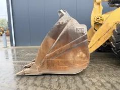 Caterpillar-972M-2015-211677