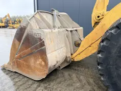 Caterpillar-972M-2015-211677
