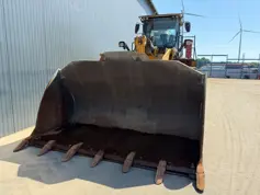 Caterpillar-972M-2015-211677