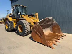 Caterpillar-972M-2015-211677