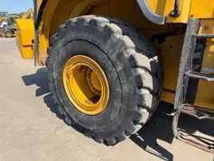 Caterpillar-972M-2015-211677