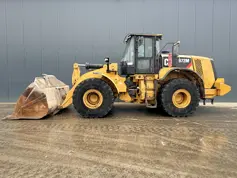 Caterpillar-972M-2015-211677