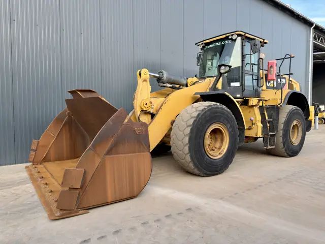 Caterpillar-972M-2017-210677