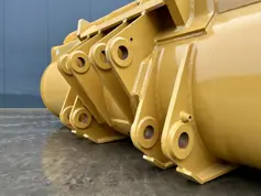 Caterpillar-980H incl. cutting edge + side protectors-2025-907270