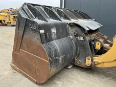 Caterpillar-980M-2015-205446