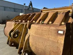 Caterpillar-990H-2018-906523