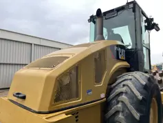 Caterpillar-CP74-2011-205742