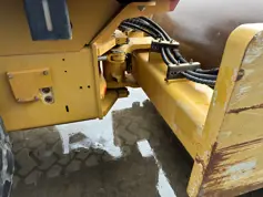 Caterpillar-CS74-2010-210621