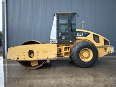 Caterpillar-CS74-2010-210621