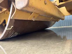 Caterpillar-CS74-2010-210621