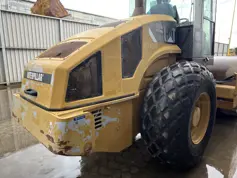 Caterpillar-CS74-2010-210621