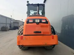 Caterpillar-CS74-2011-211475