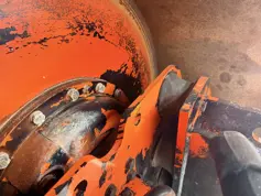 Caterpillar-CS74-2011-211475