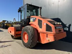 Caterpillar-CS76 XT-2011-202770