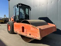 Caterpillar-CS76 XT-2011-202770