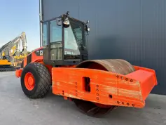 Caterpillar-CS76 XT-2011-205988