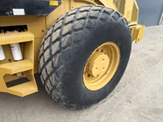 Caterpillar-CS76 XT-2011-210009