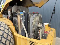 Caterpillar-CS76 XT-2011-210009