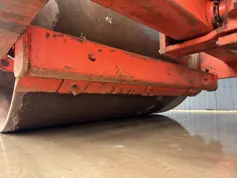 Caterpillar-CS76 XT-2011-210082