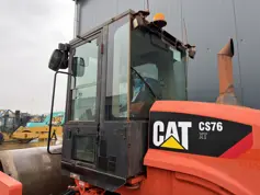 Caterpillar-CS76 XT-2011-210082