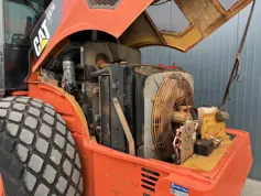 Caterpillar-CS76 XT-2012-206564