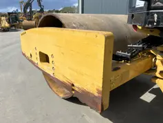 Caterpillar-CS76 XT-2011-207608