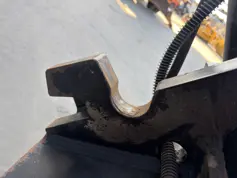 Caterpillar-CW40-2015-909187