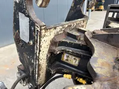 Caterpillar-CW40-2019-908626