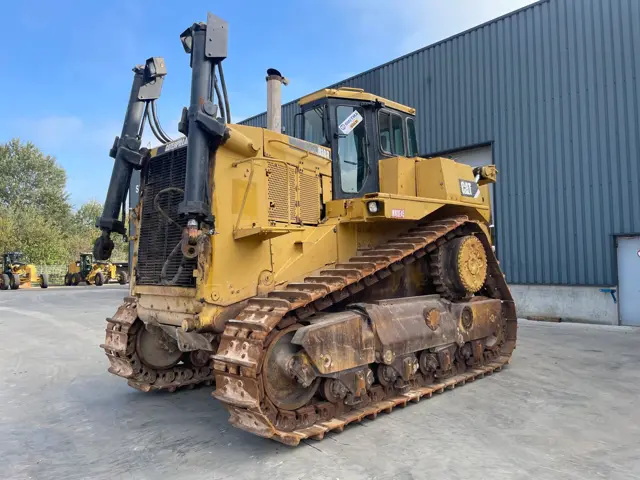 Caterpillar-D10R-1998-207075