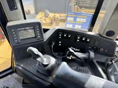 Caterpillar-D10T-2012-210069