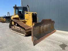 Caterpillar-D6N LGP-2011-207636