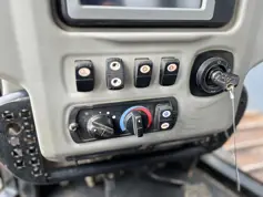 Caterpillar-D6N LGP - RIPPER-2012-209415