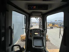 Caterpillar-D6T LGP - U/C System One 80% Good - Ripper-2012-205304