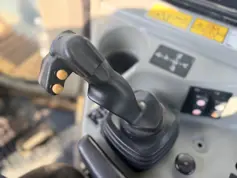 Caterpillar-D6T XL-2013-211734