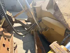 Caterpillar-D6T XL-2013-211734