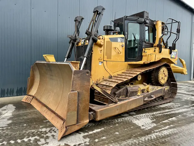 Caterpillar-D6T XL-2015-208102