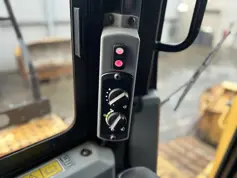 Caterpillar-D6T XL with NEW ripper-2015-208102