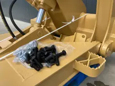 Caterpillar-D6T2-2025-906378