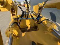 Caterpillar-D8 Multi Shank Ripper-2026-908204