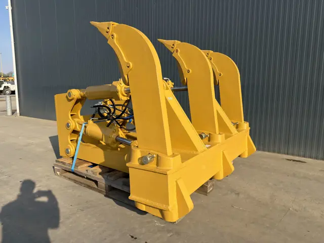 Caterpillar-D8N Multi Shank Ripper-2026-908202
