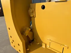 Caterpillar-D8R Multi Shank Ripper-2026-908201