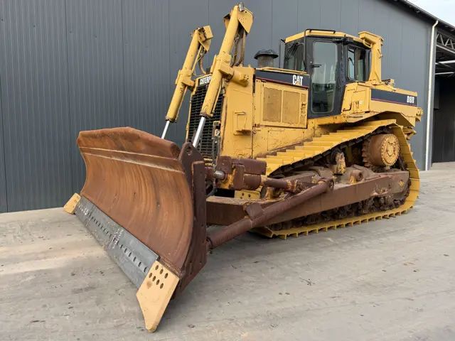 Caterpillar-D8R SERIES II-2001-206655